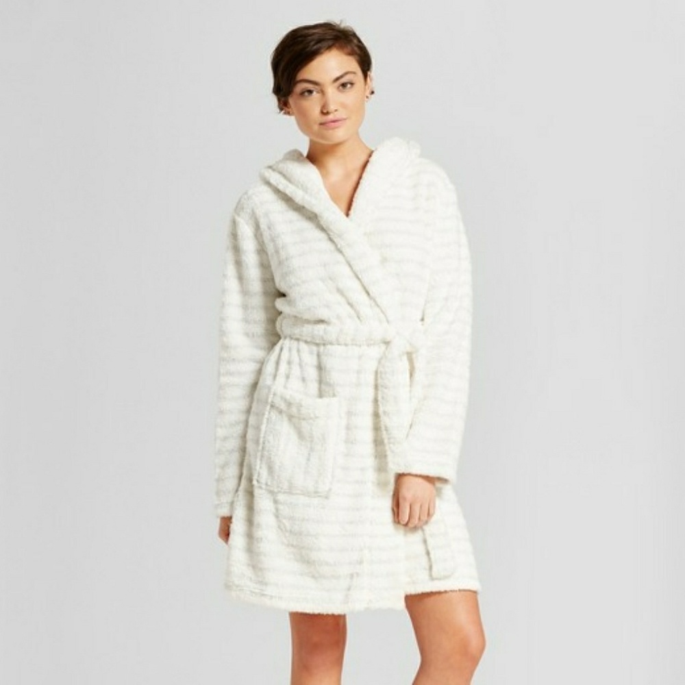 Xhilaration plush white and silver hooded robe